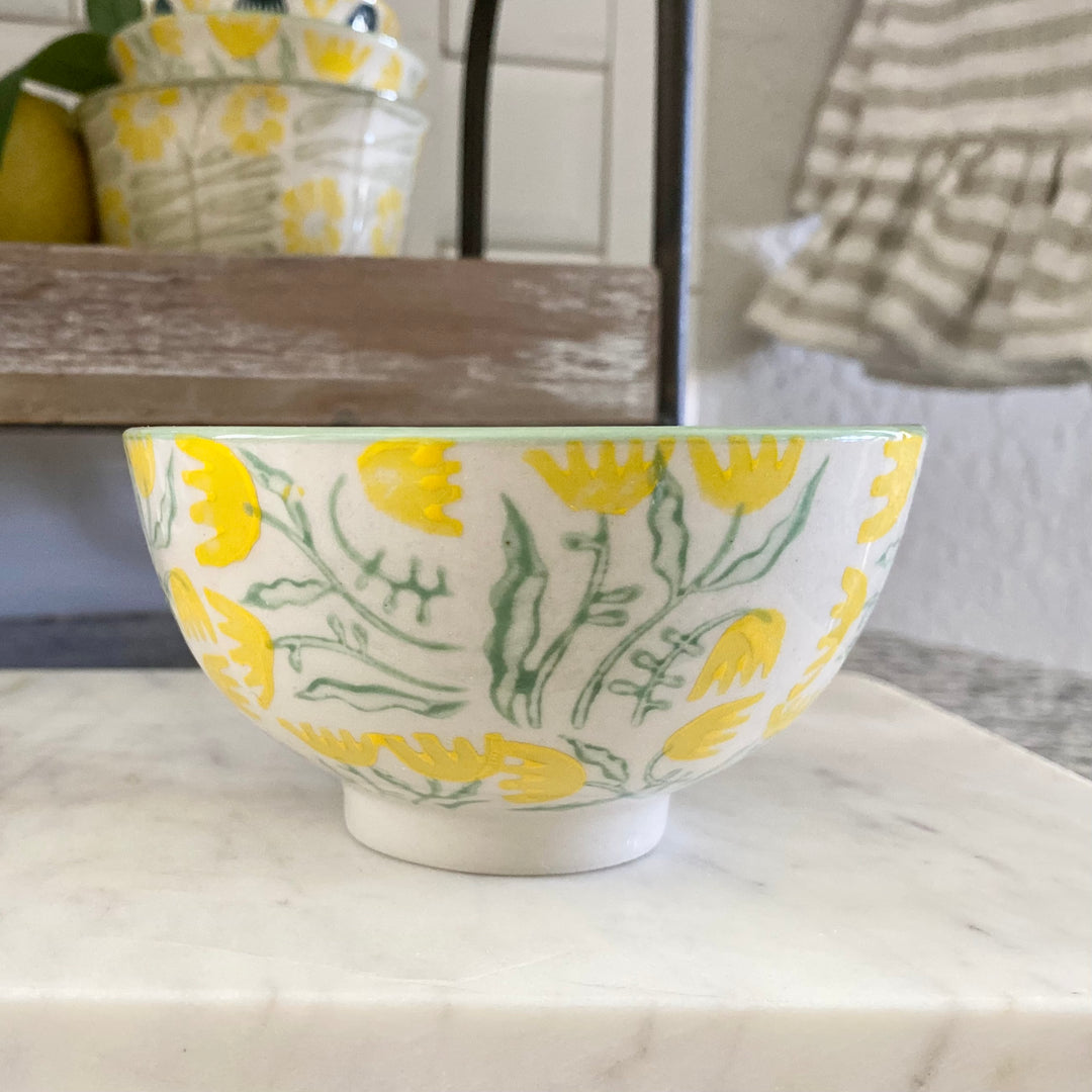 Set/4 Buttercup Stoneware Bowls