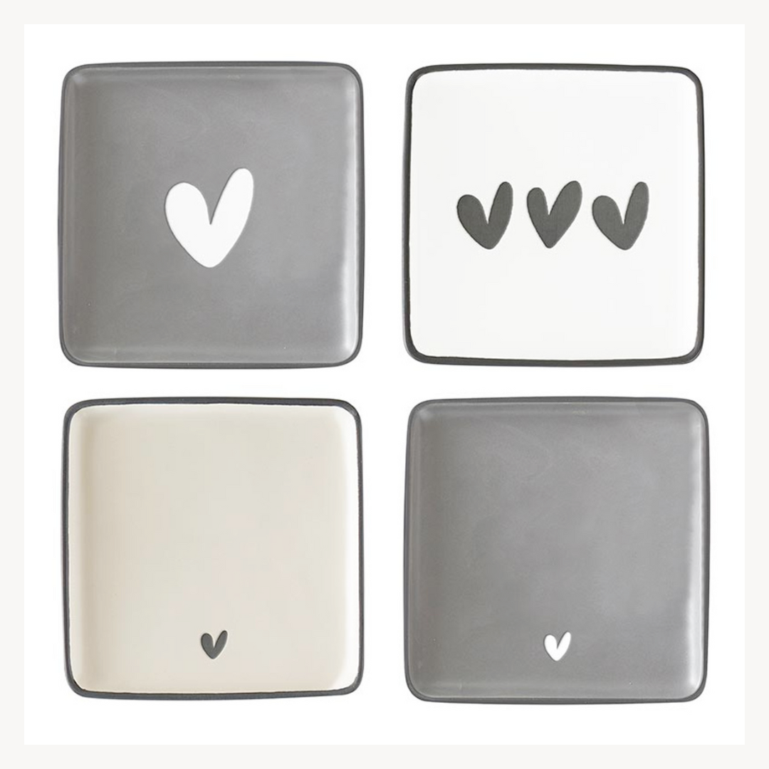 Set/4 Heart Print Appetizer Plates