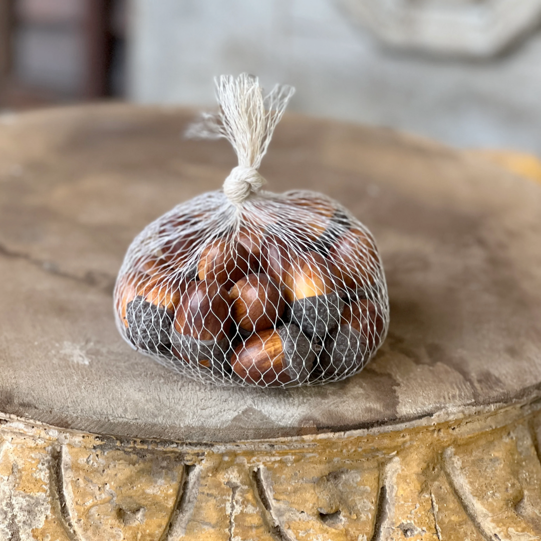 24-Piece Oakwood Acorns