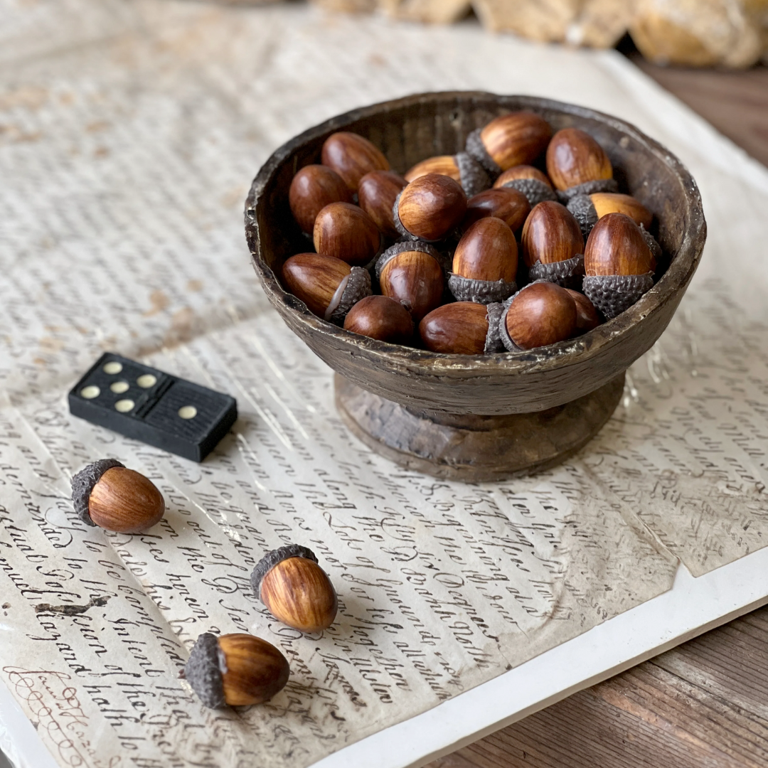 24-Piece Oakwood Acorns