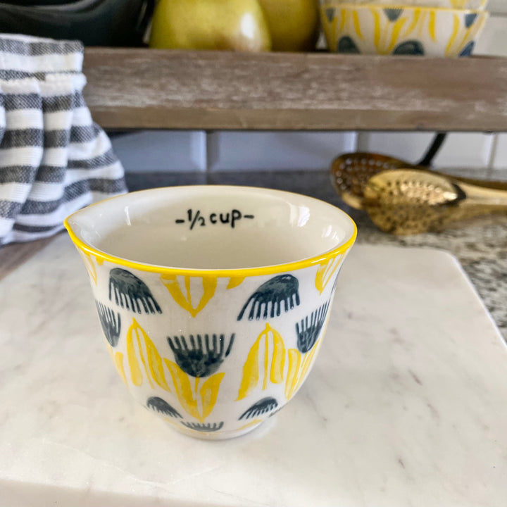 Stoneware Measuring Cup Set