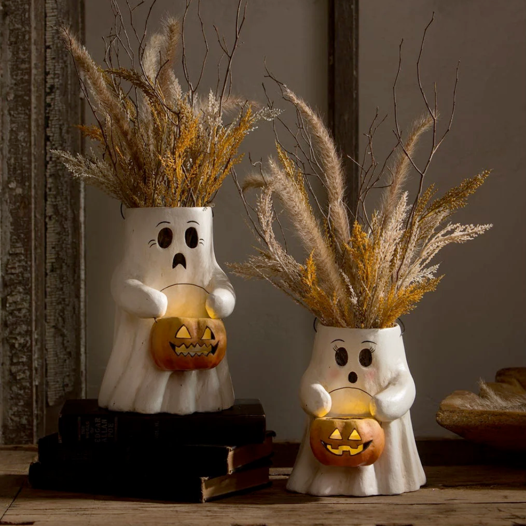 Trick-or-Treat BOO Ghosts with Pumpkin Buckets