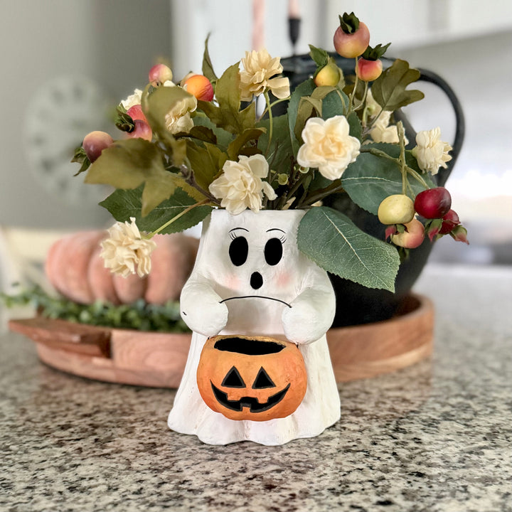 Trick-or-Treat BOO Ghosts with Pumpkin Buckets