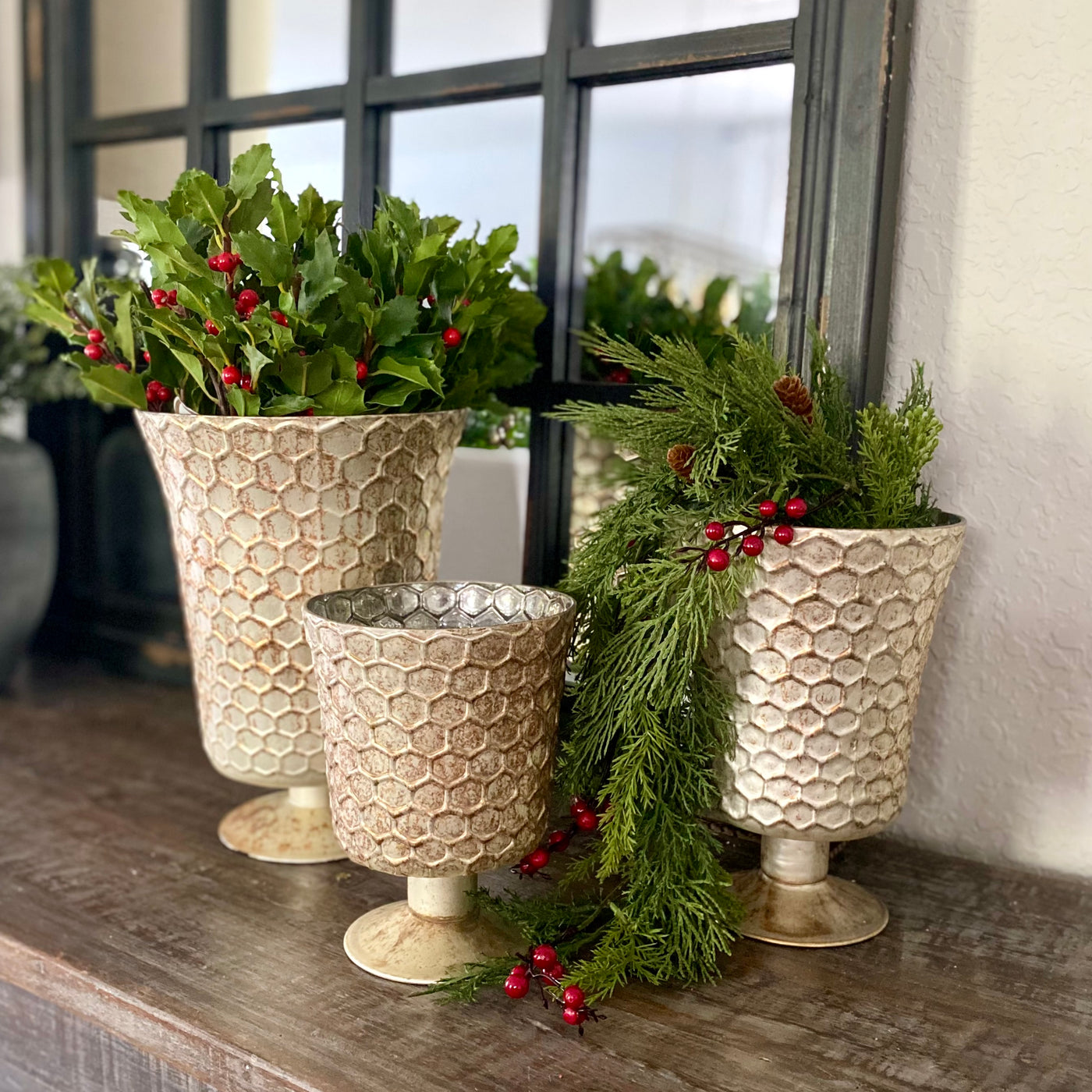 Alpine Berries Draping Vine