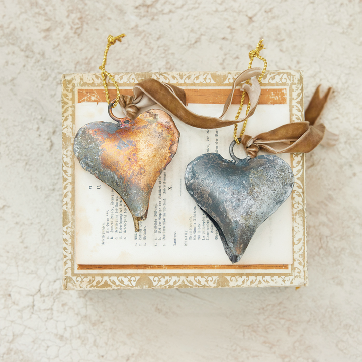 Set/2 Metal Heart Bell Ornaments