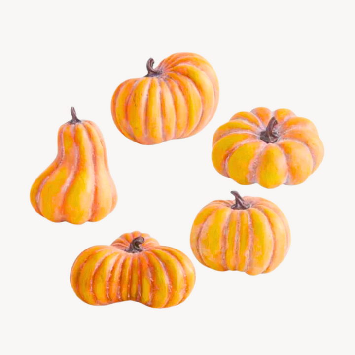 Set/5 Orange Resin Pumpkins