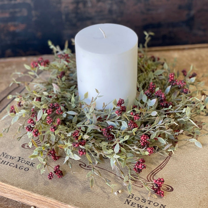 Dark Red Hasp Berry Candle Ring