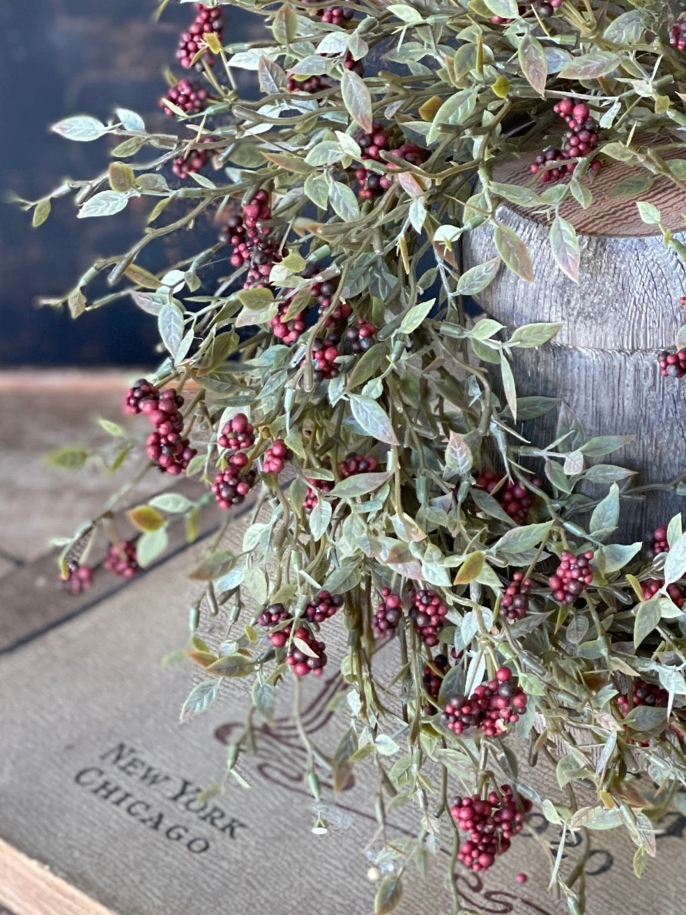 Dark Red Hasp Berry Candle Ring