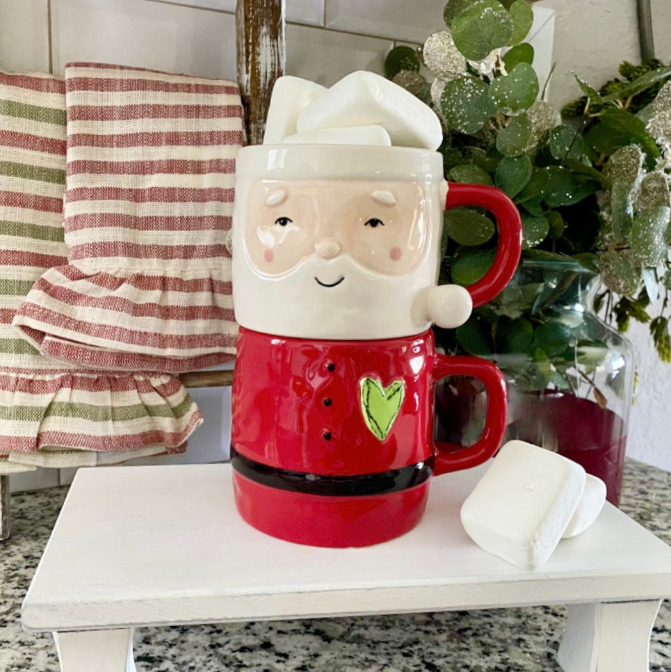 Santa Stacked Mugs Set