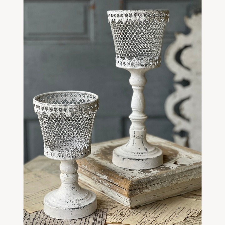 Set/2 Cottage Style Candle Holders