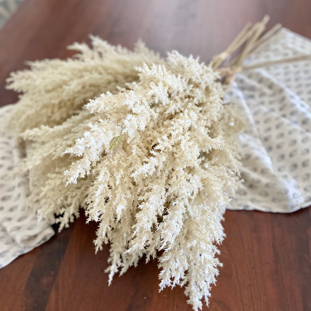 Dried Pampas Grass Bundle