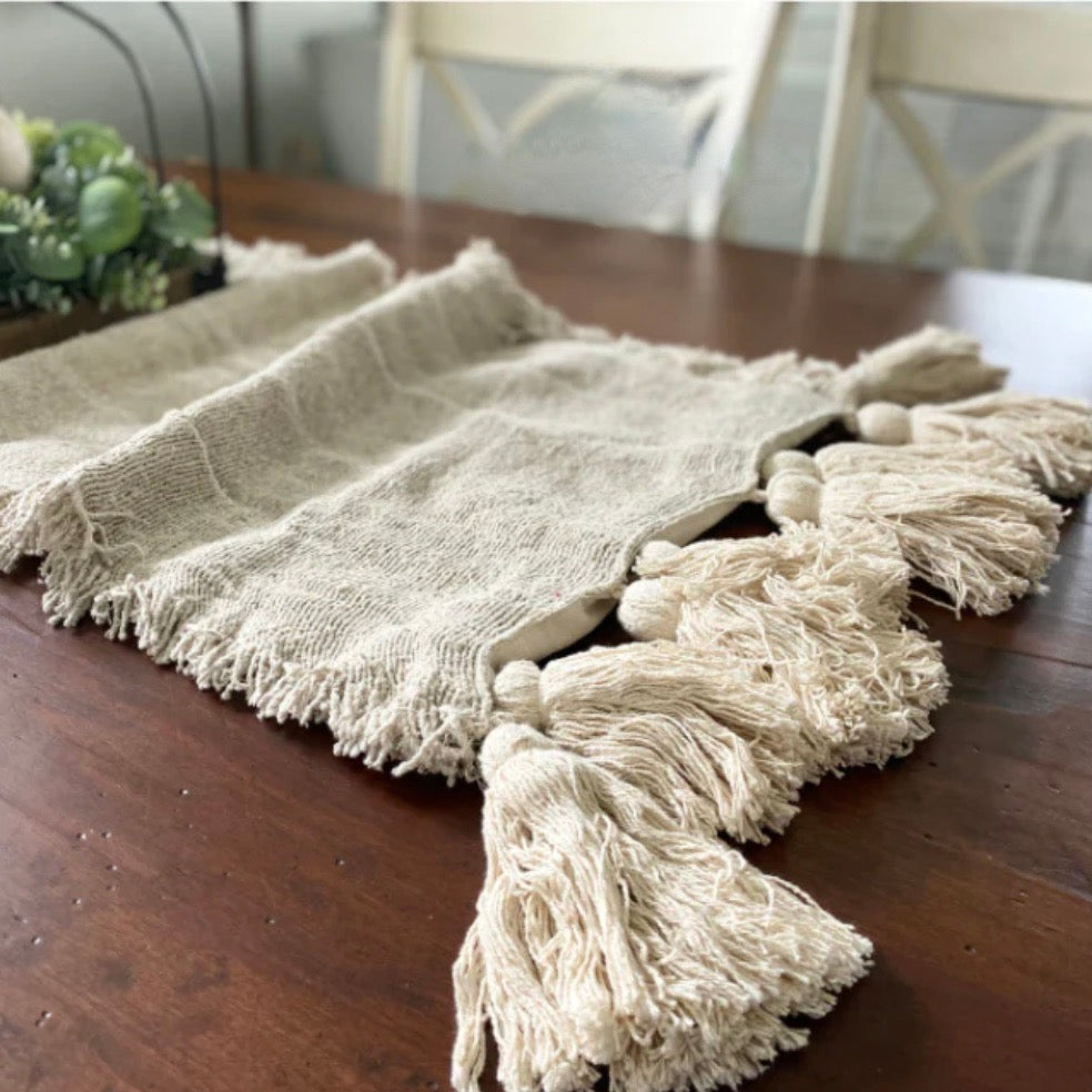 Chunky Tassel Ivory Table Runner