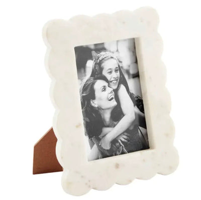 Scalloped Marble Picture Frame